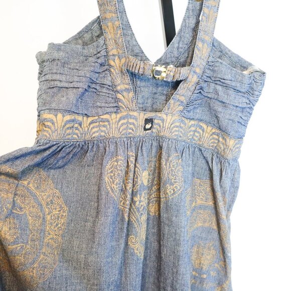 Apple Bottom Blue Denim Fits to Flare Keyhole Dress with side pockets - Picture 7 of 8